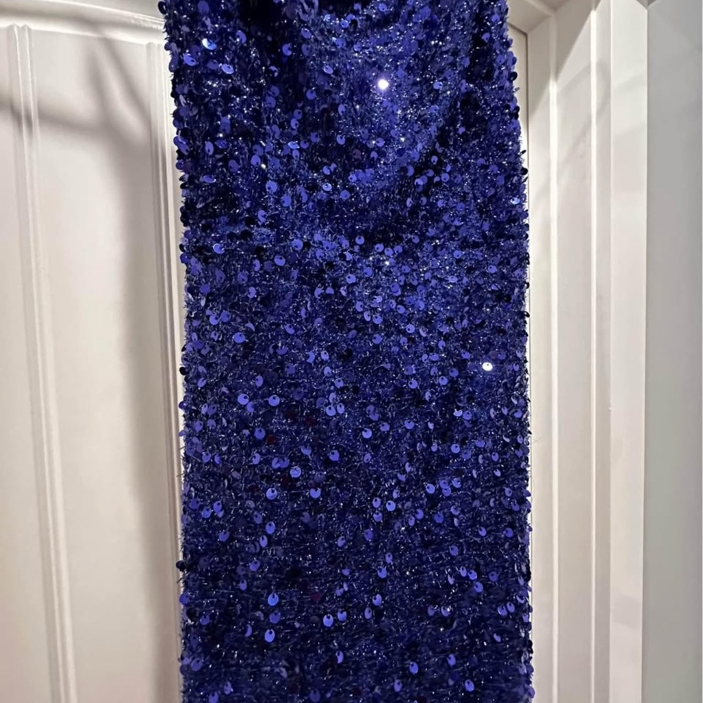Sparkling Blue Sequin Formal Dress